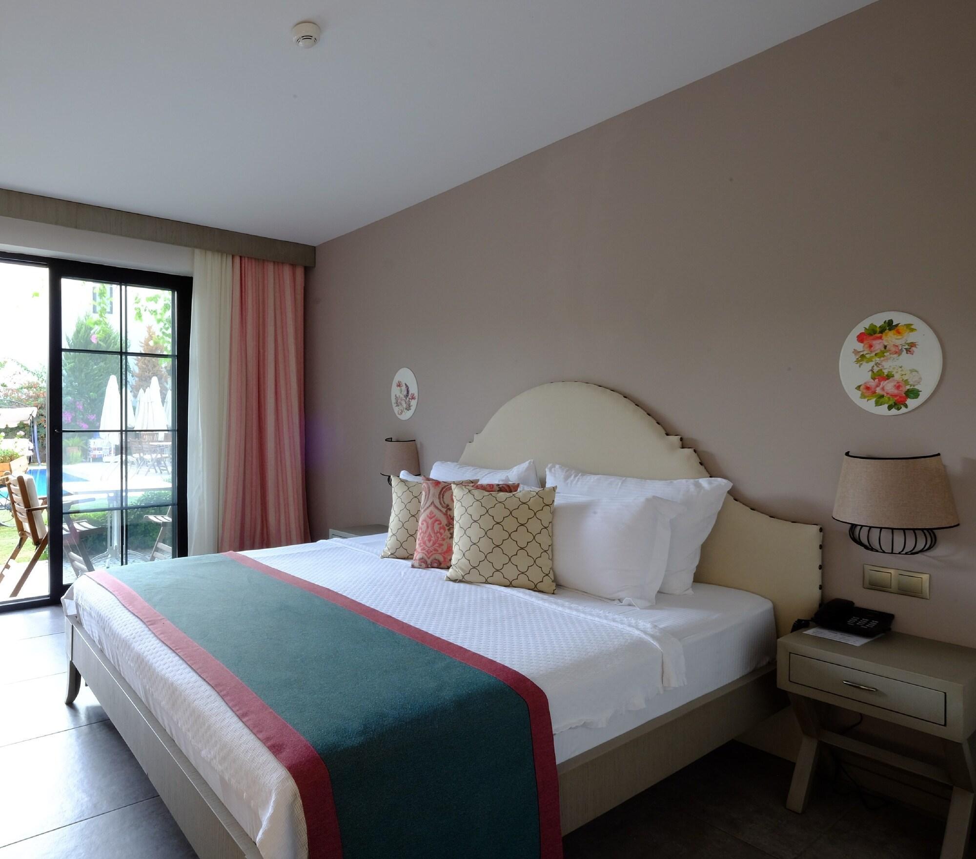 Hotel Rustica 2*