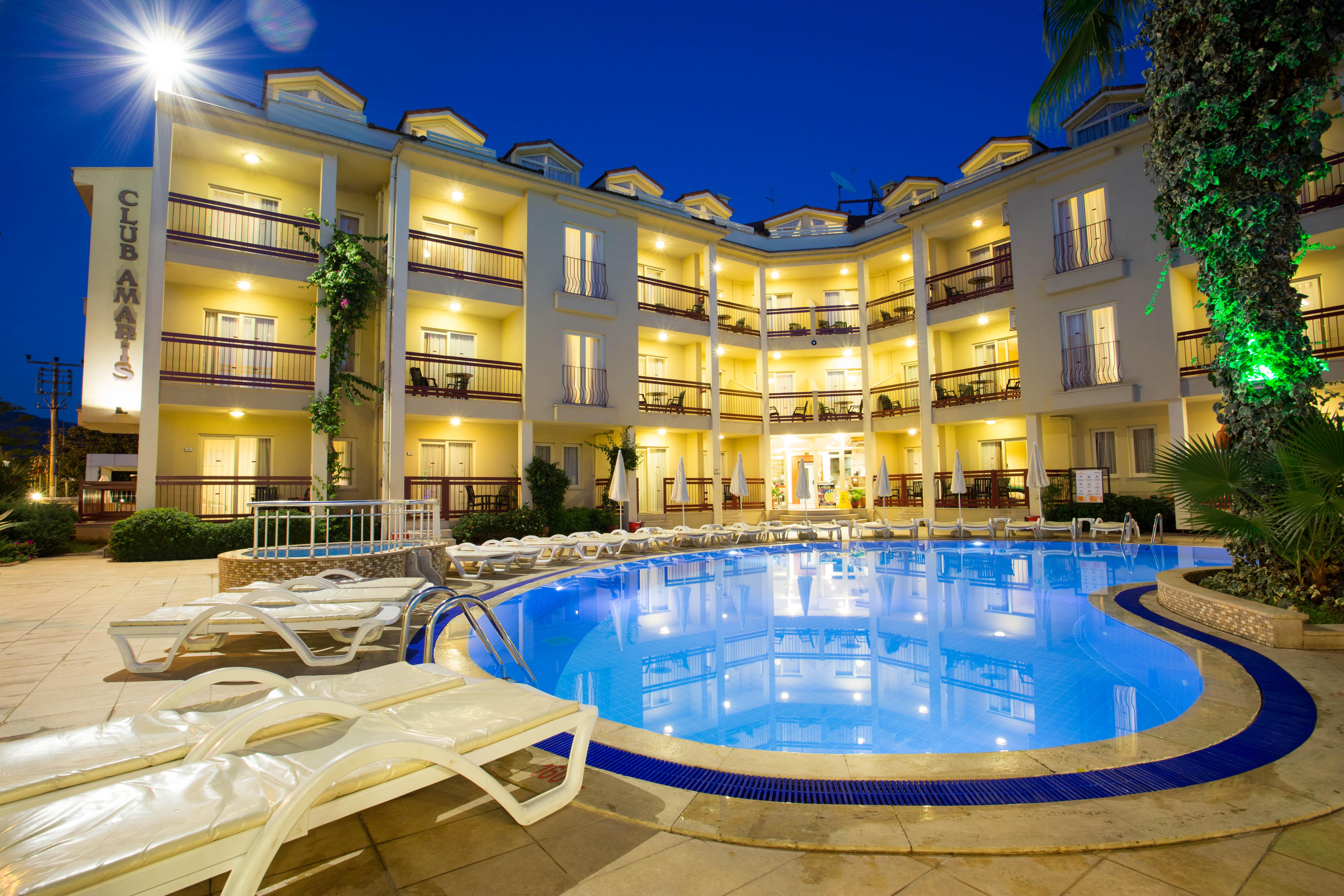 Club Amaris 3*