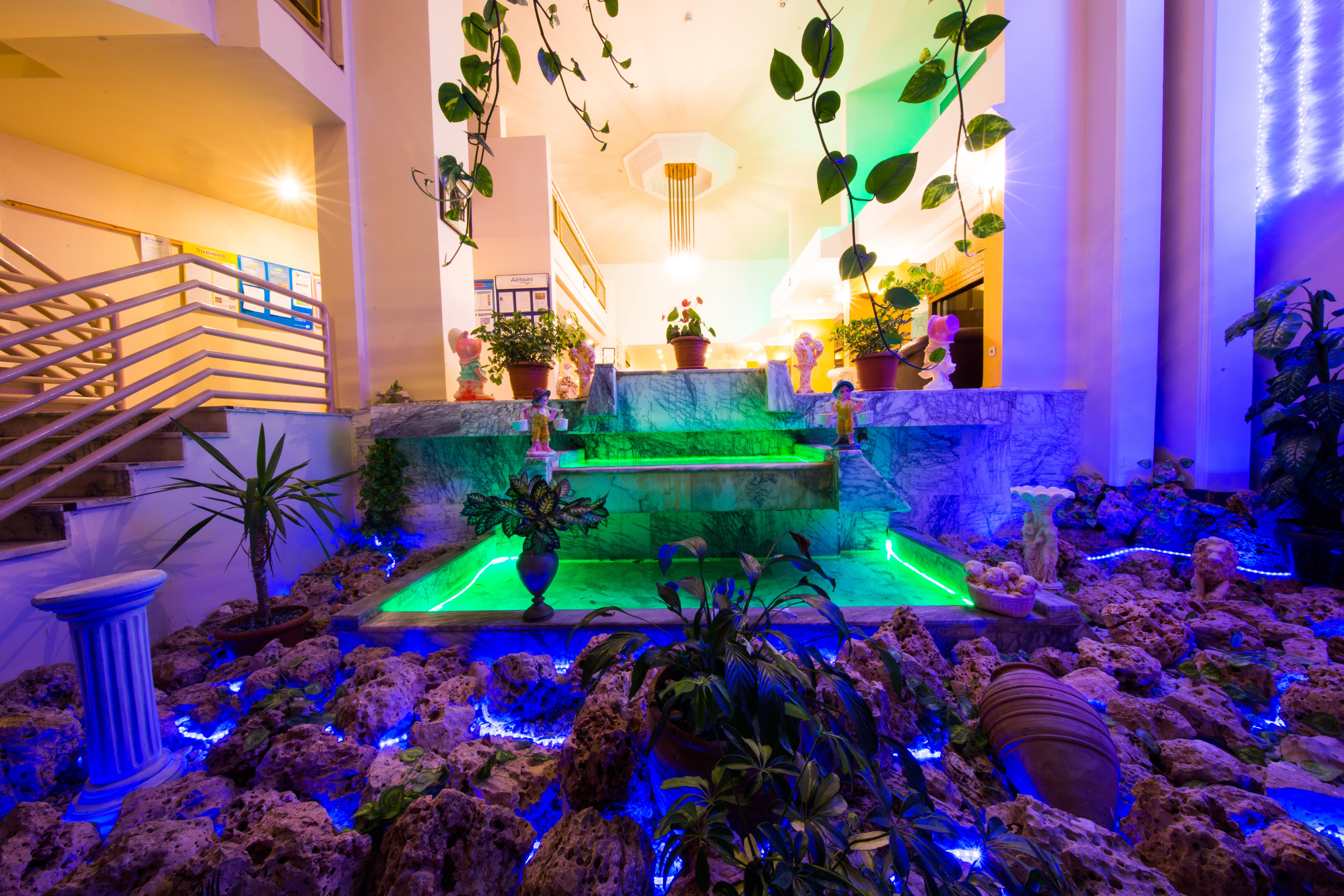 Tuntas Altinkum Hotel