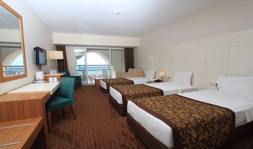 Goldenday Wings Hotel 3*