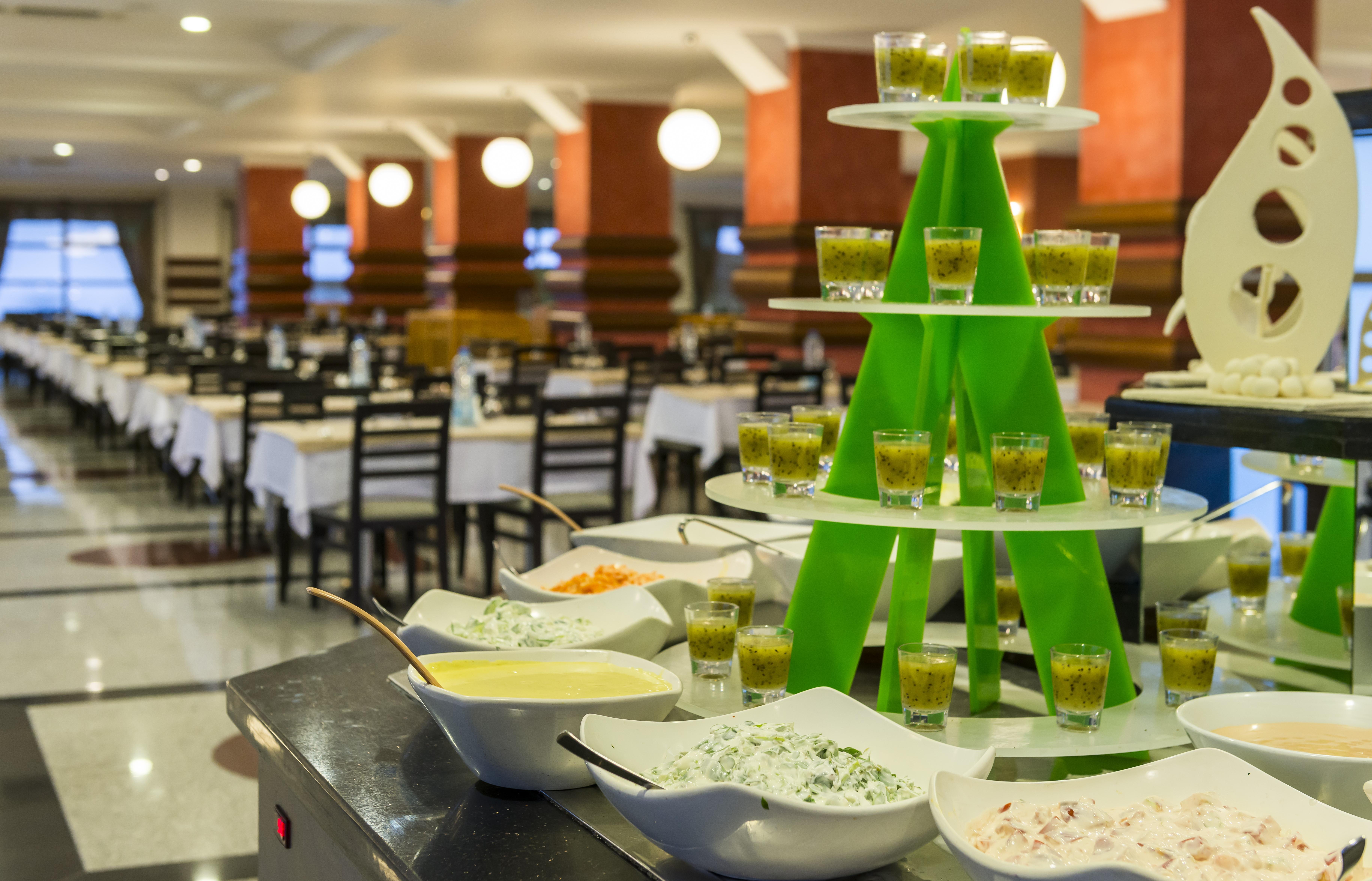 Hotel Grand Pasa 5*