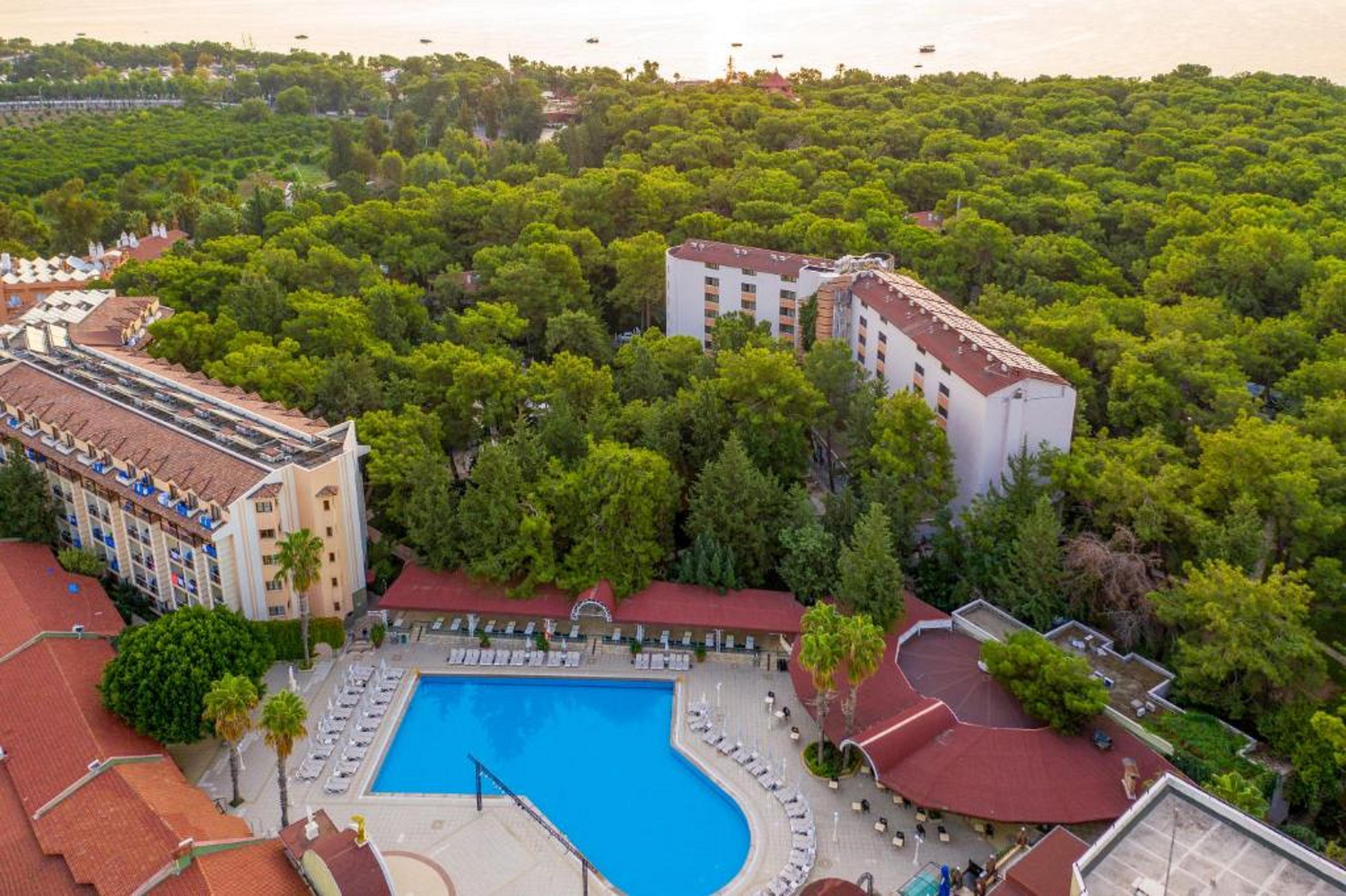 Armas Kaplan Paradise Hotel 4*