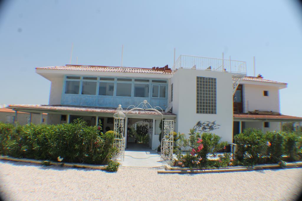 Bed & Breakfast Lapis Port Surf Alacati