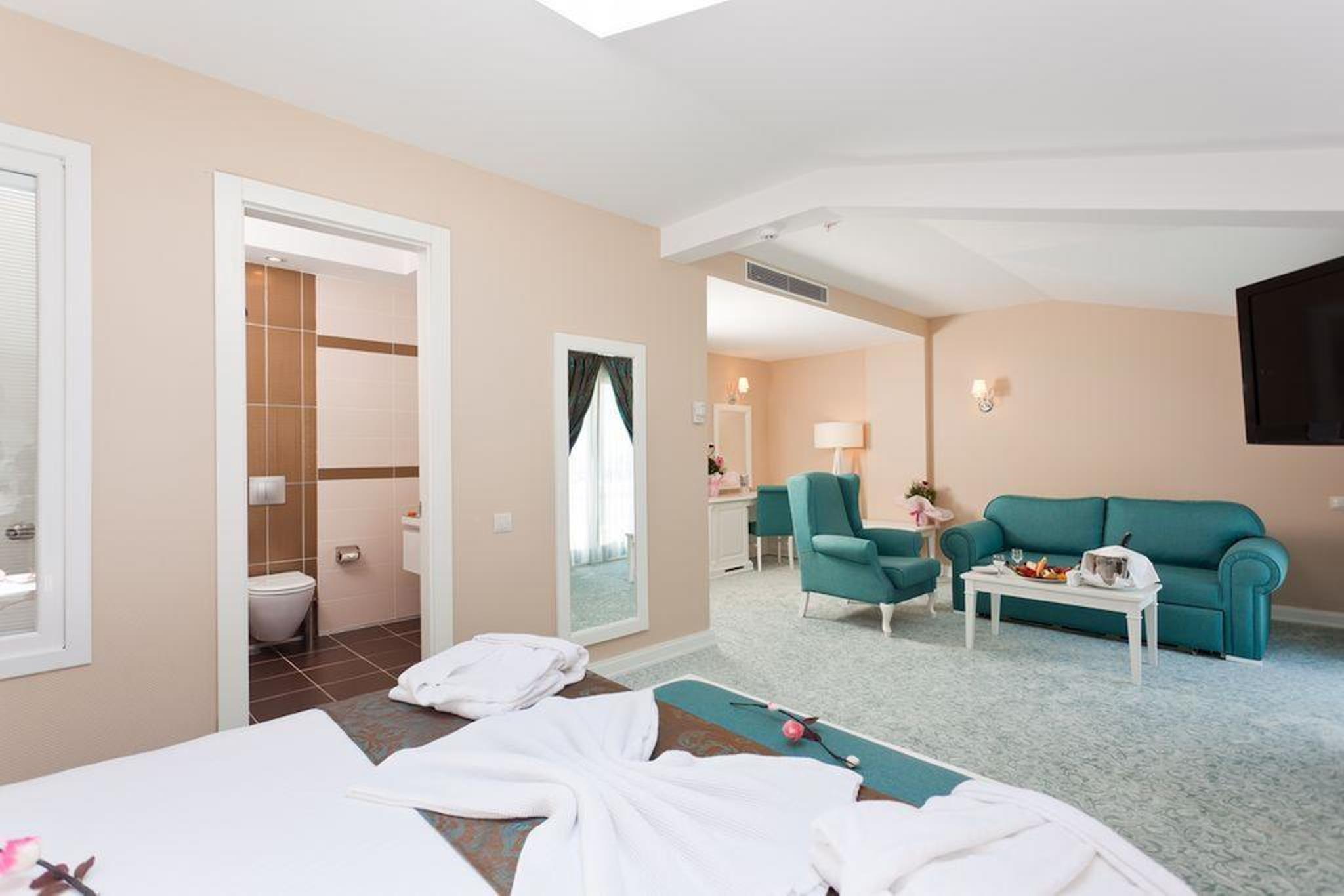 Mercia & Hotel Buyukcekmece
