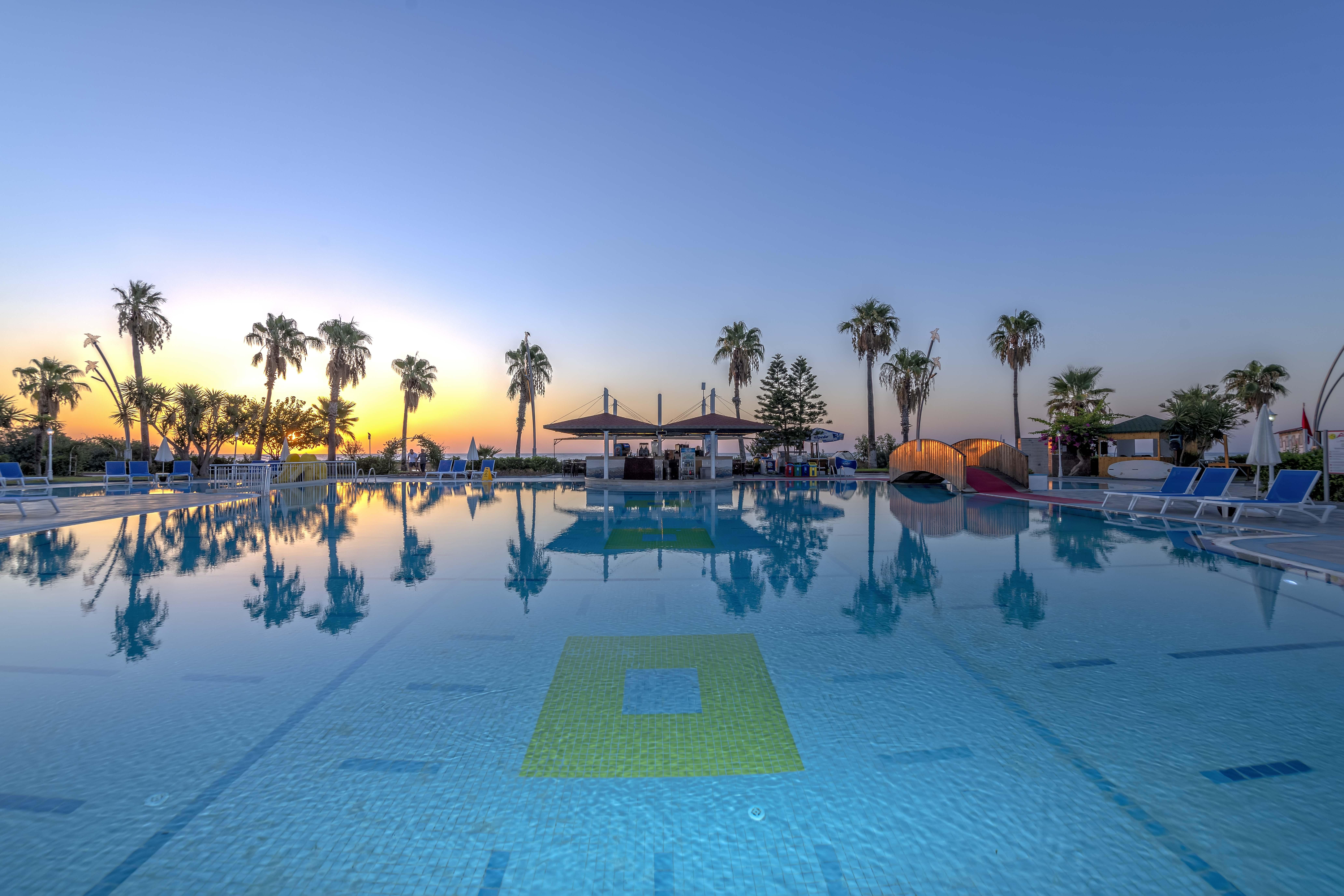 Labada Beach Hotel Camyuva