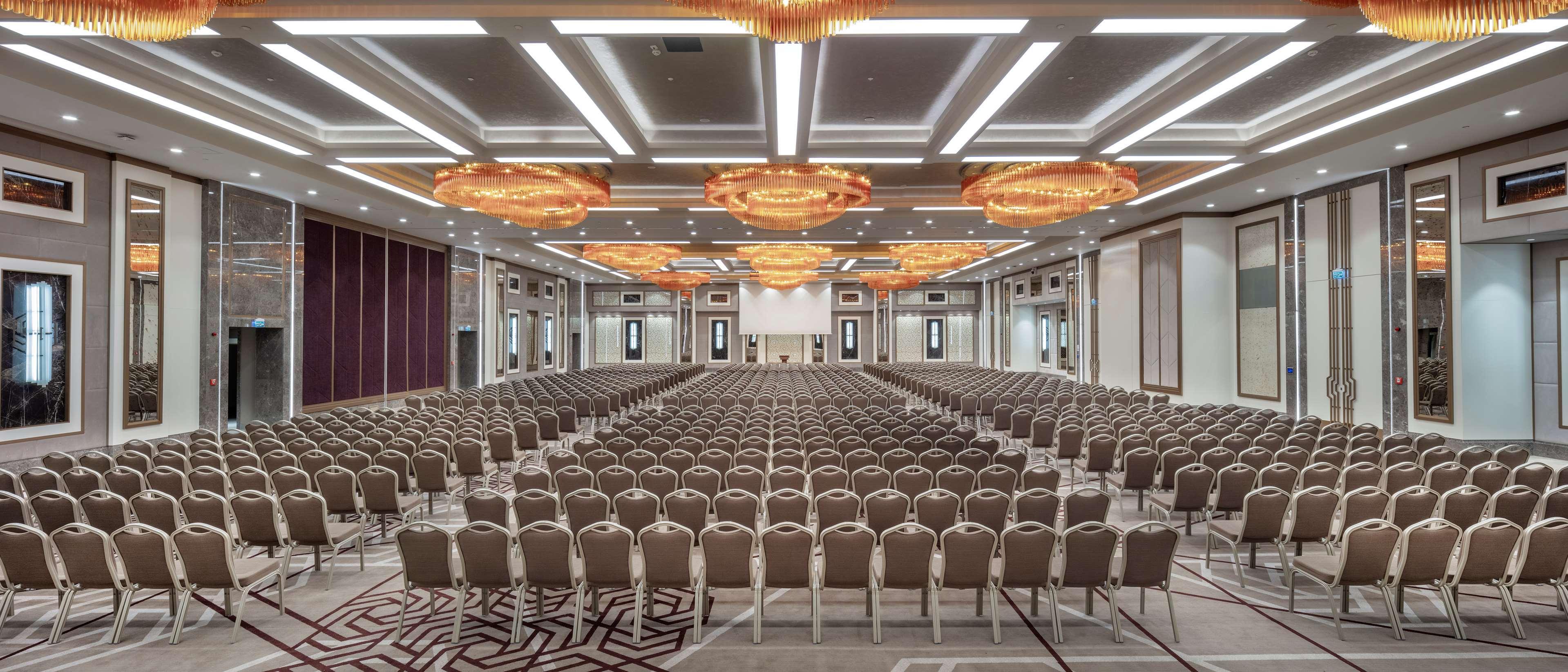Hilton Bakirkoy 5*