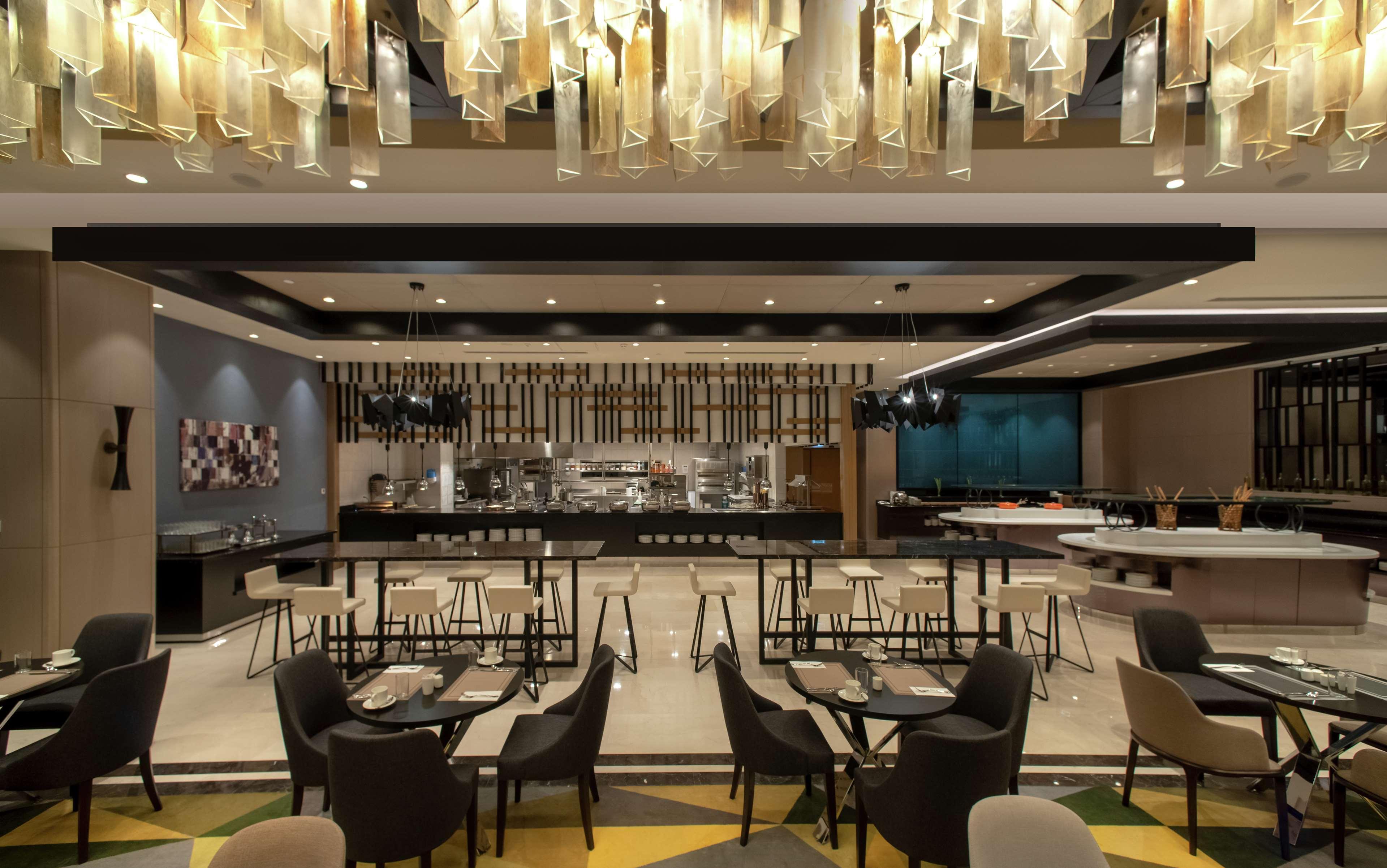 Hotel Hilton Bakirkoy 5*
