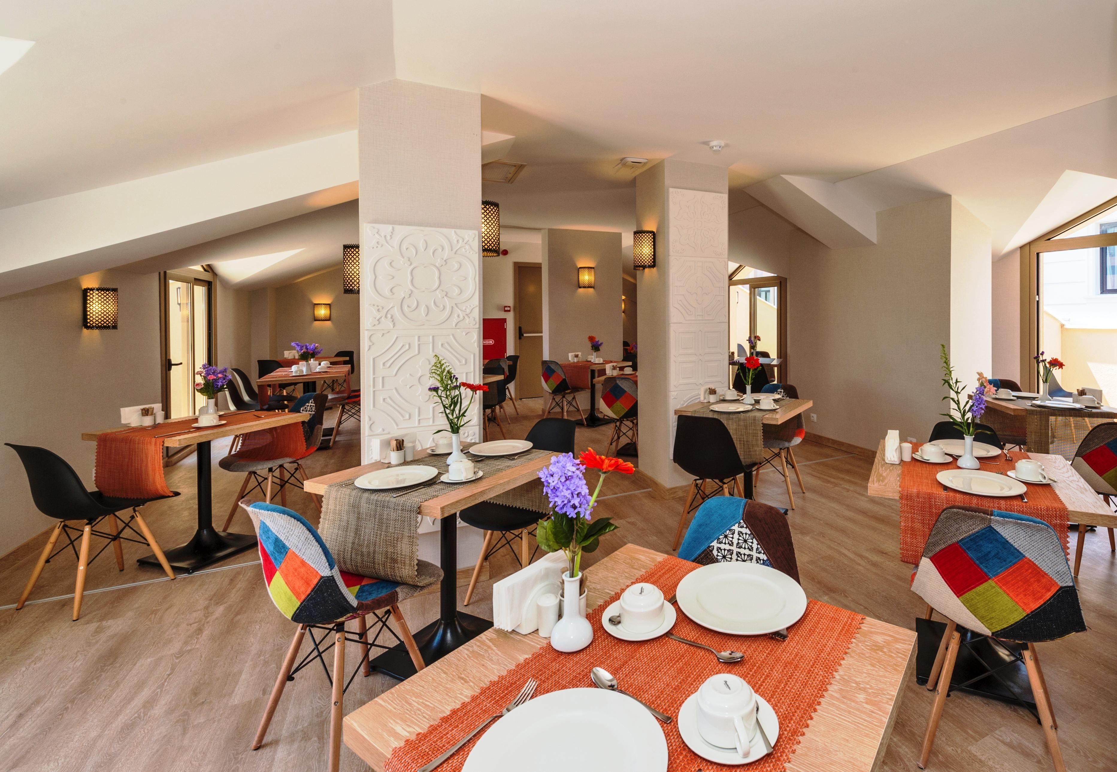 Aybar & Hotel 4*