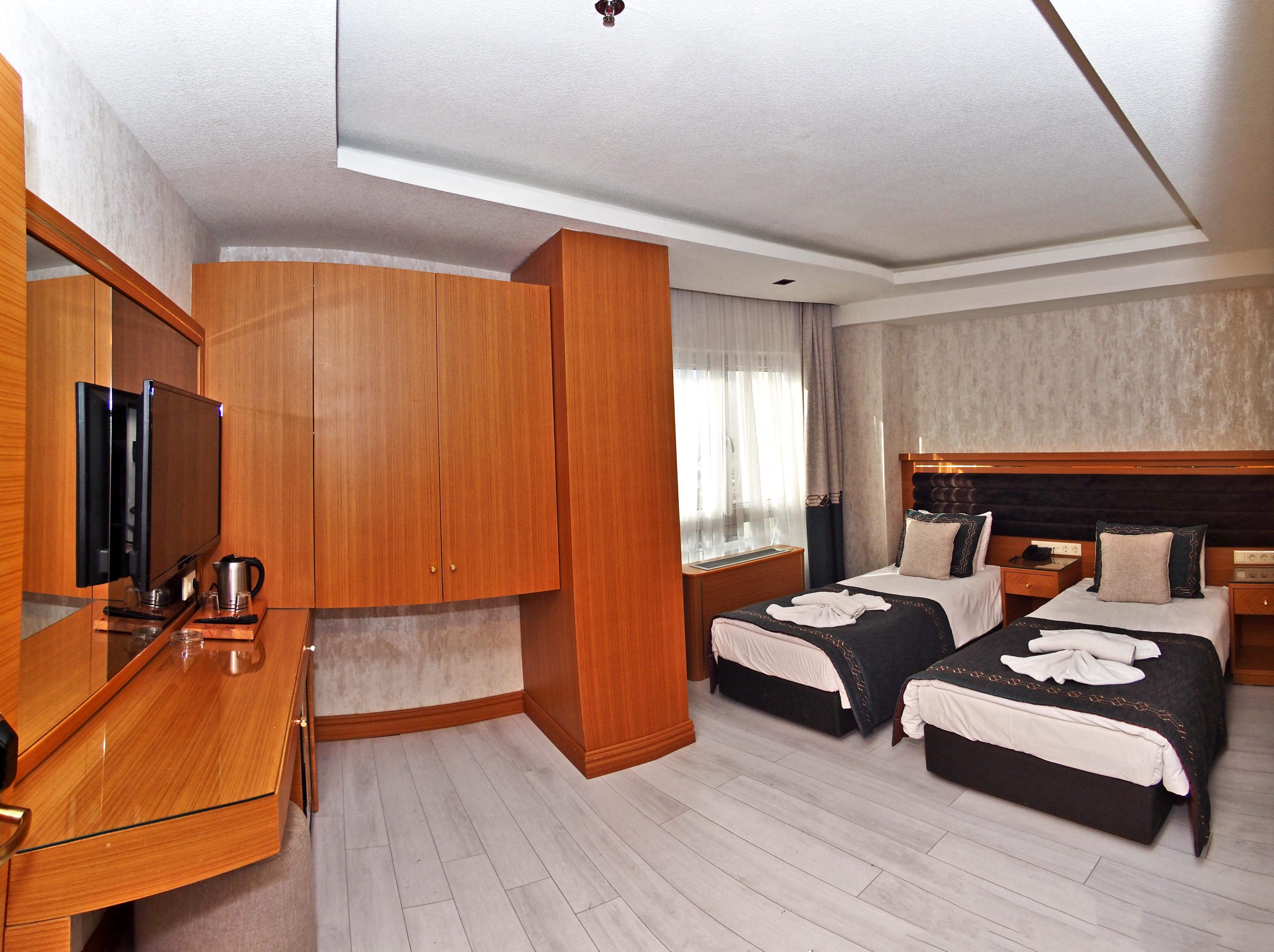 Hotel Grand Emir Old 3*
