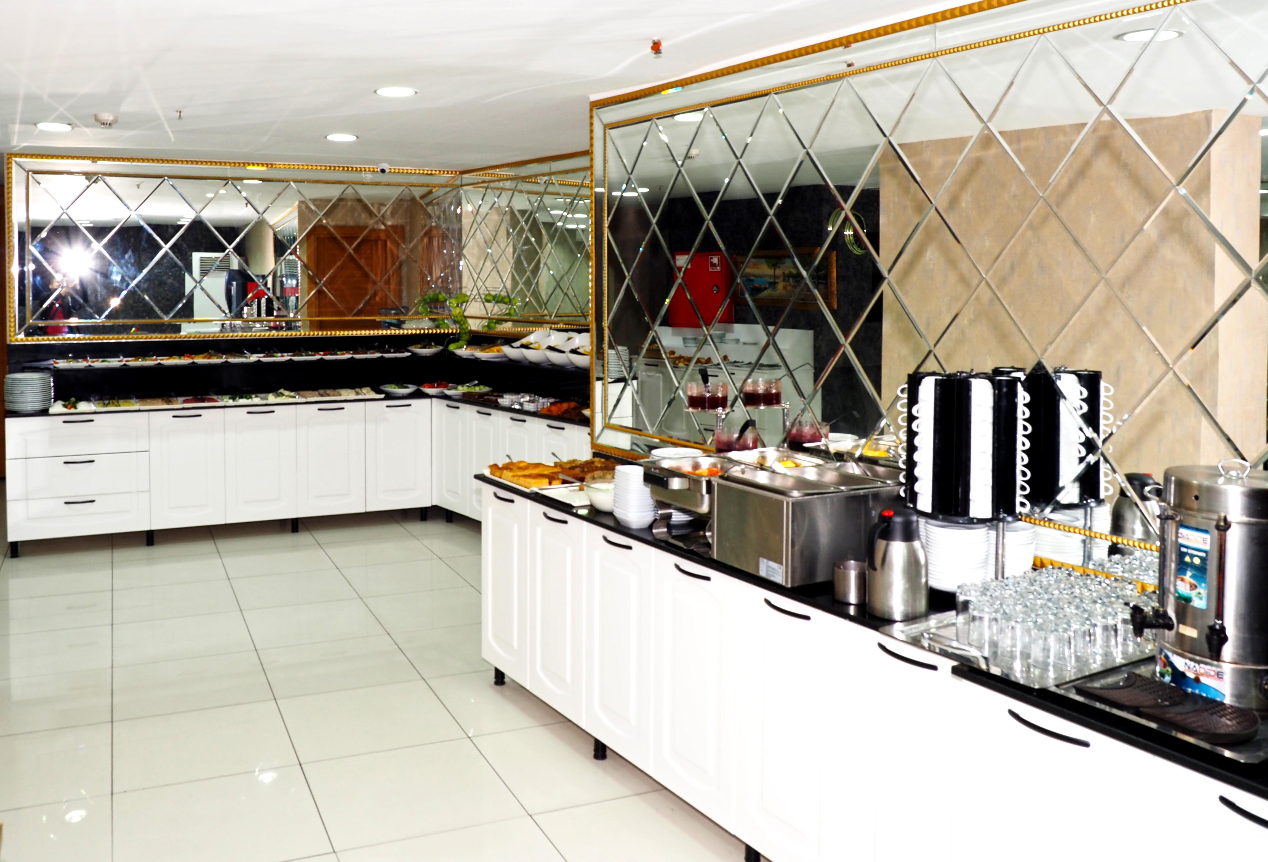 Grand Emir Old Hotel 3*