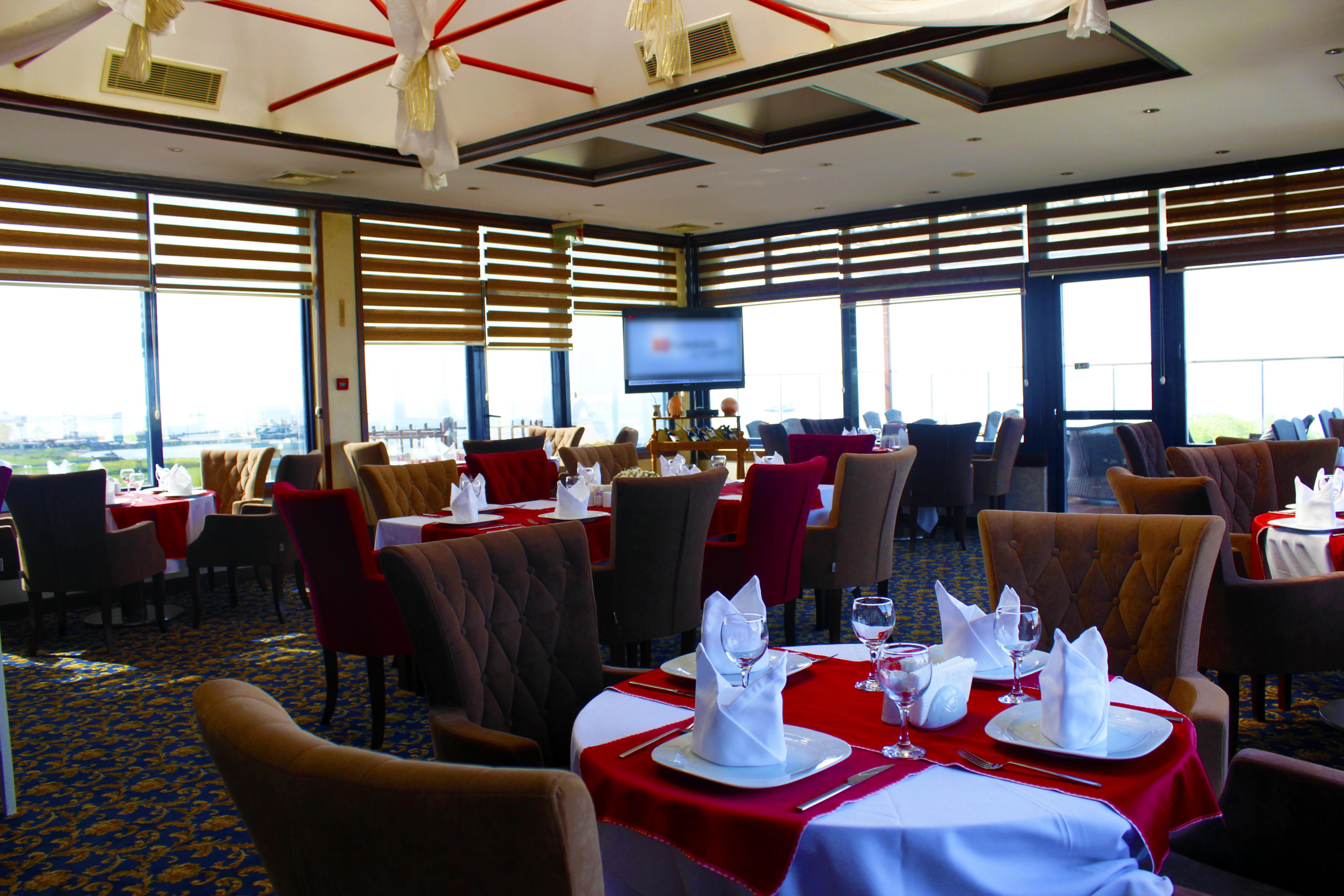 Elegance & Wellness-aqua Hotel 4*