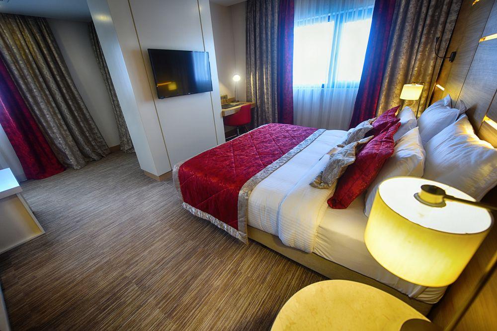 Kuhla Hotel 4*