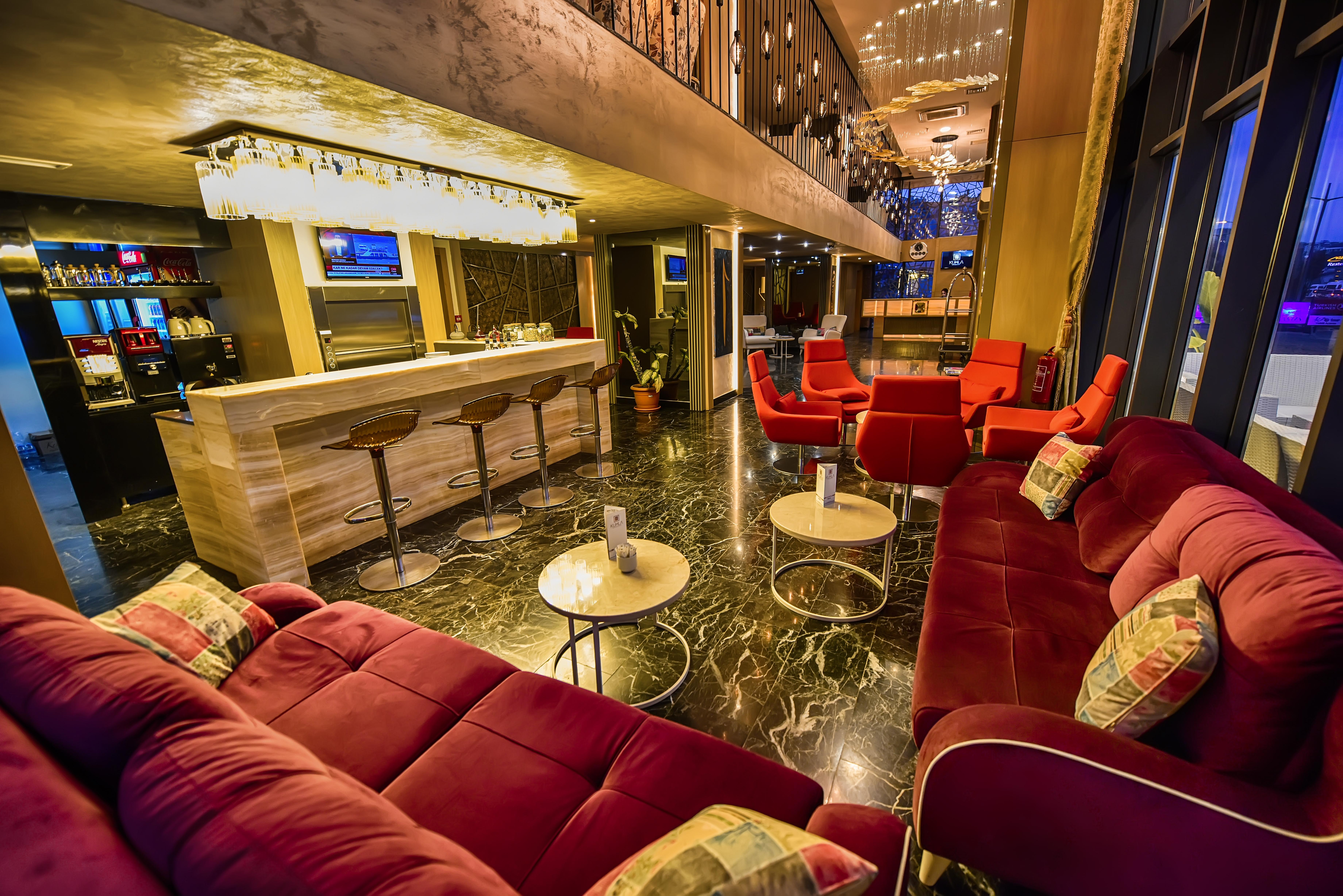 Hotel Kuhla 4*