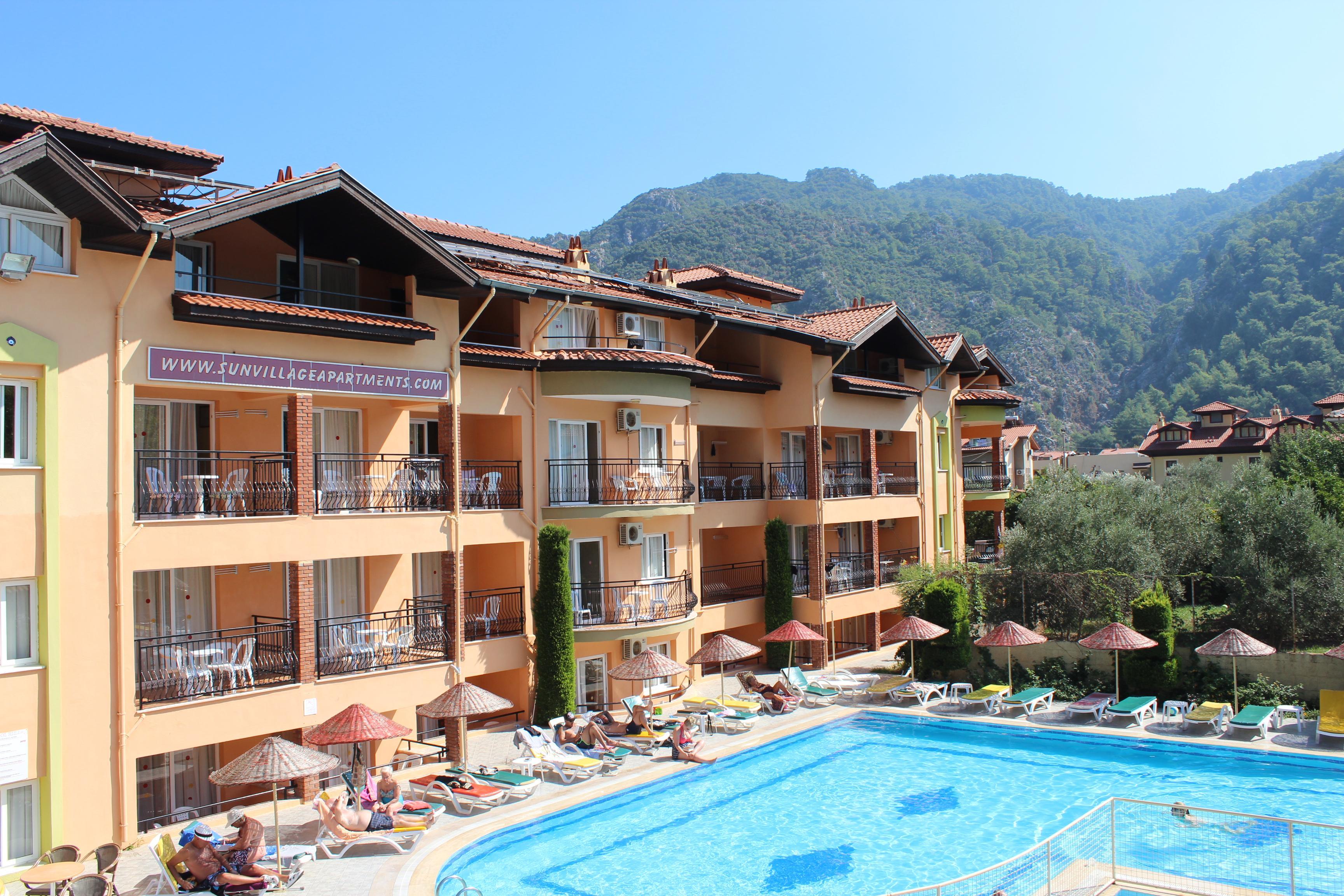 Club Sun Village Aparthotel