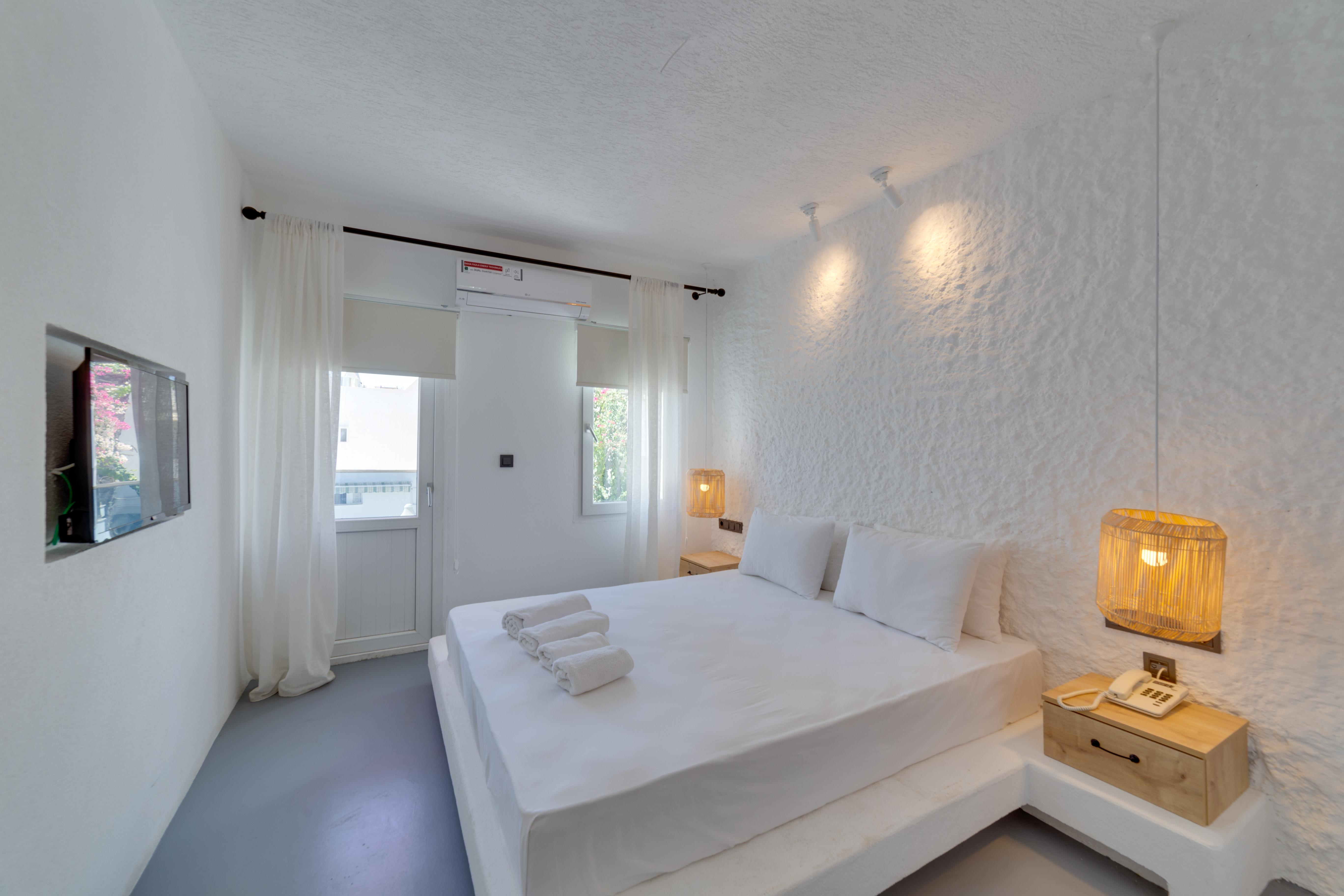 The Hello Hotel 3*