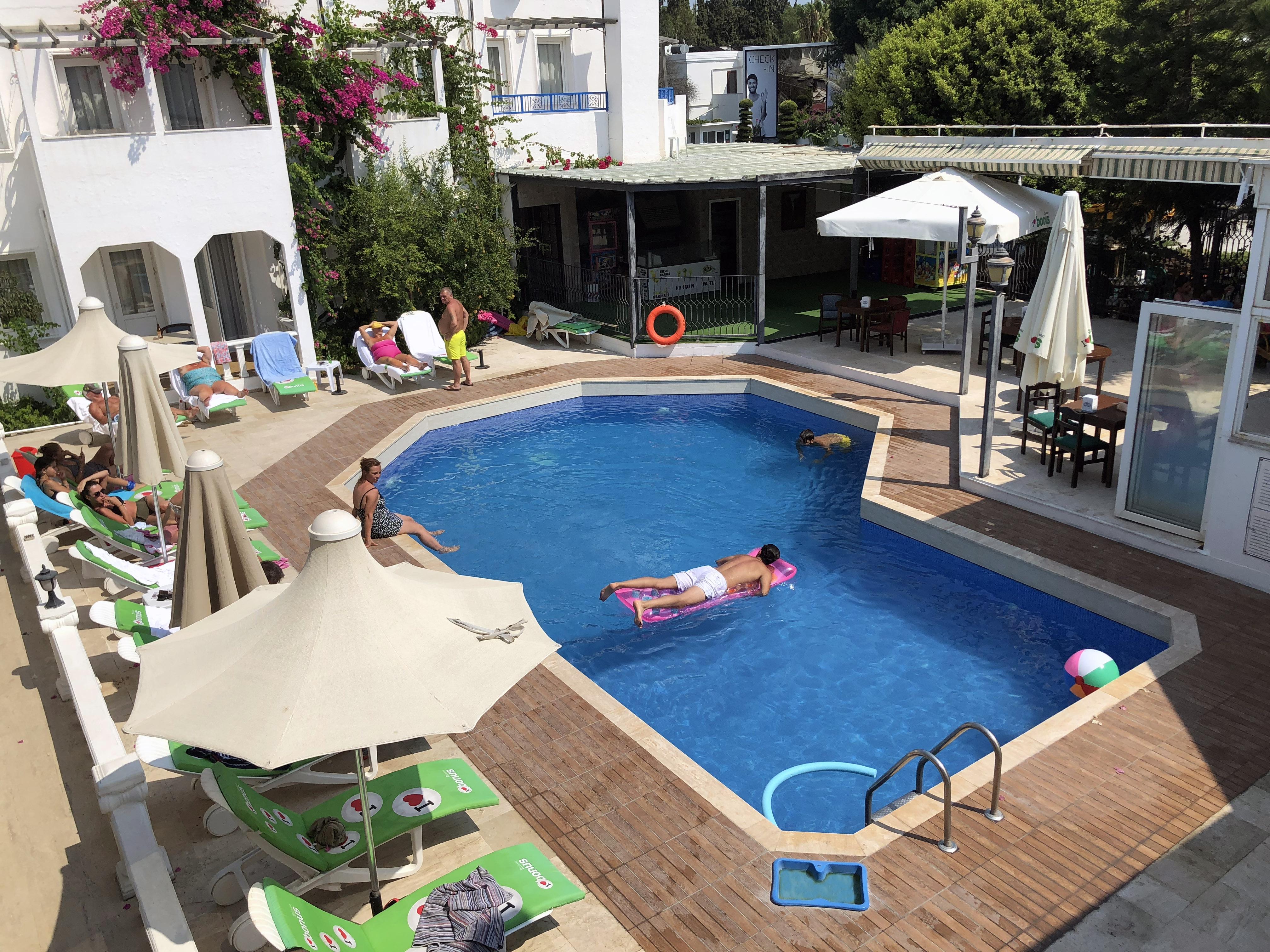 The Hello Hotel 3*