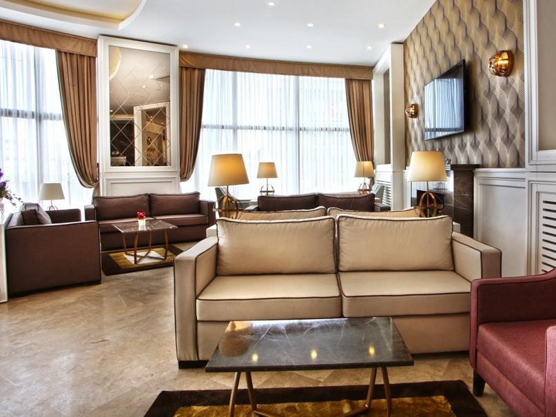 Hotel Serenity Airport 4*