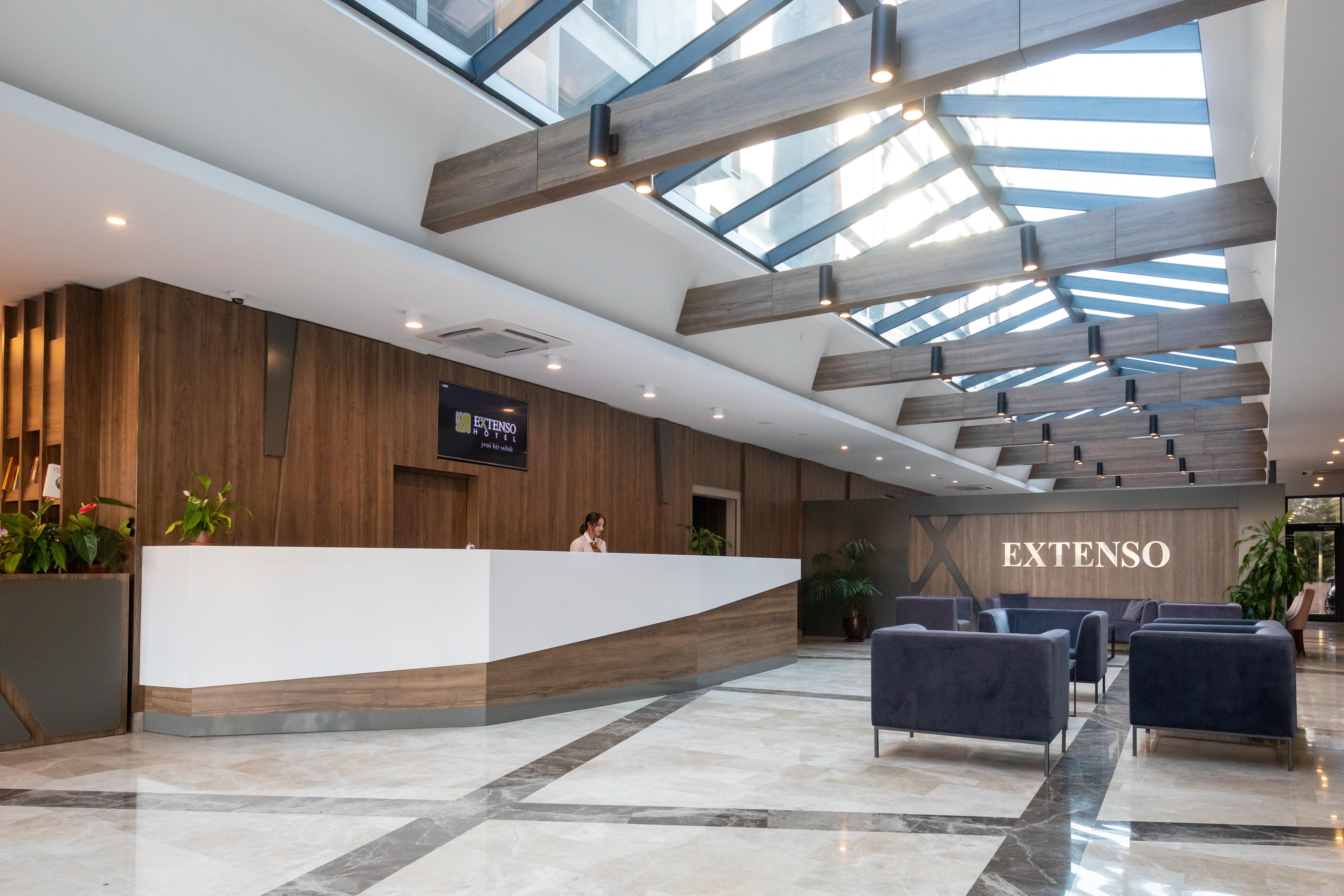 Extenso 4*