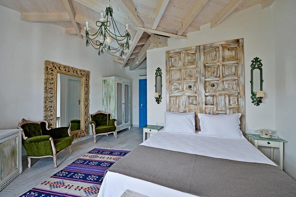 Hotel Bay C 2*