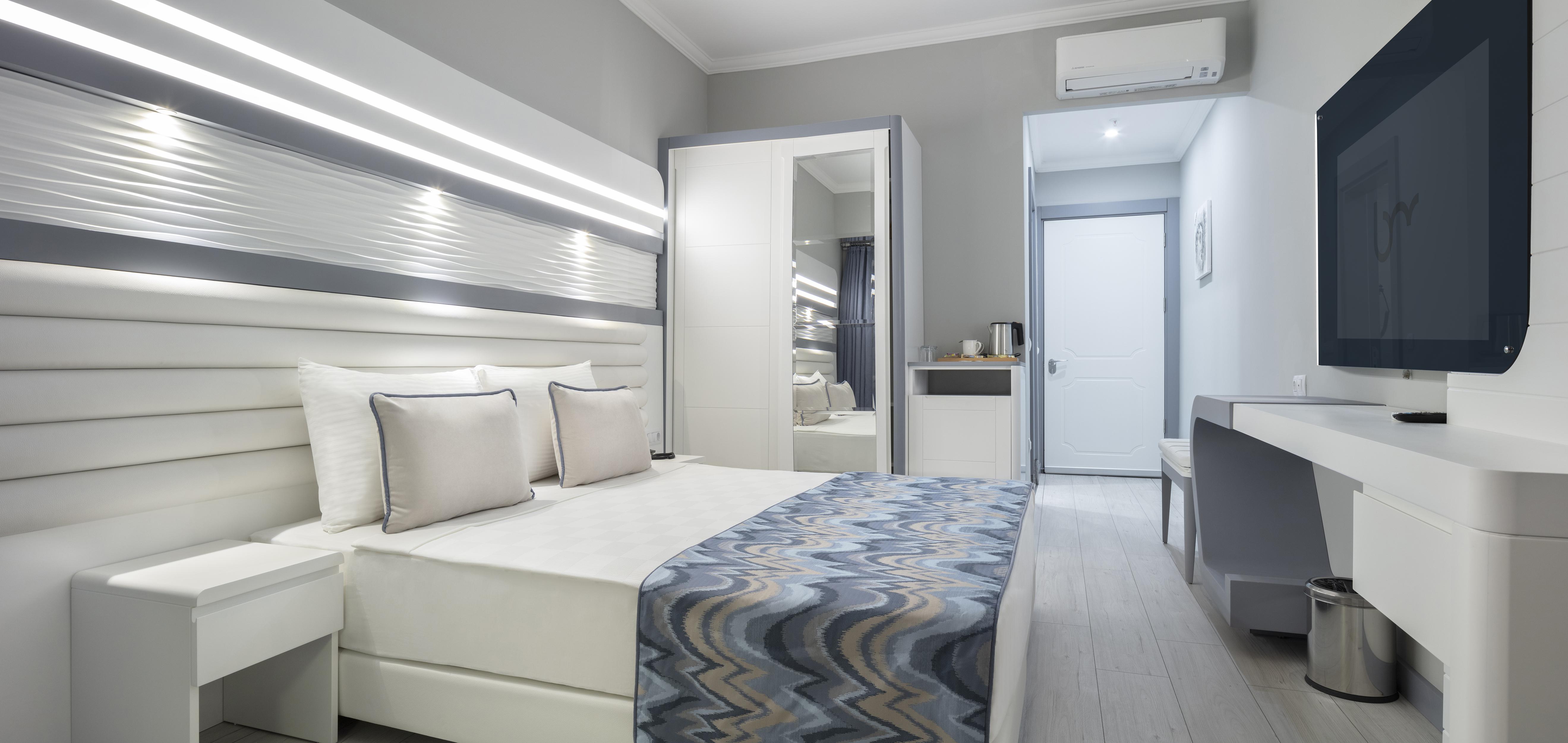 Blue Marlin Deluxe & 5*