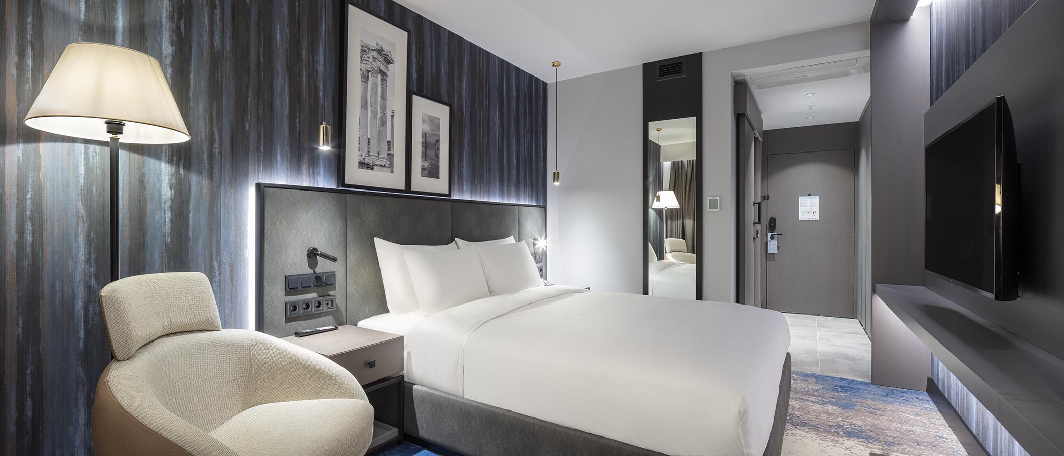 Radisson Aliaga Hotel