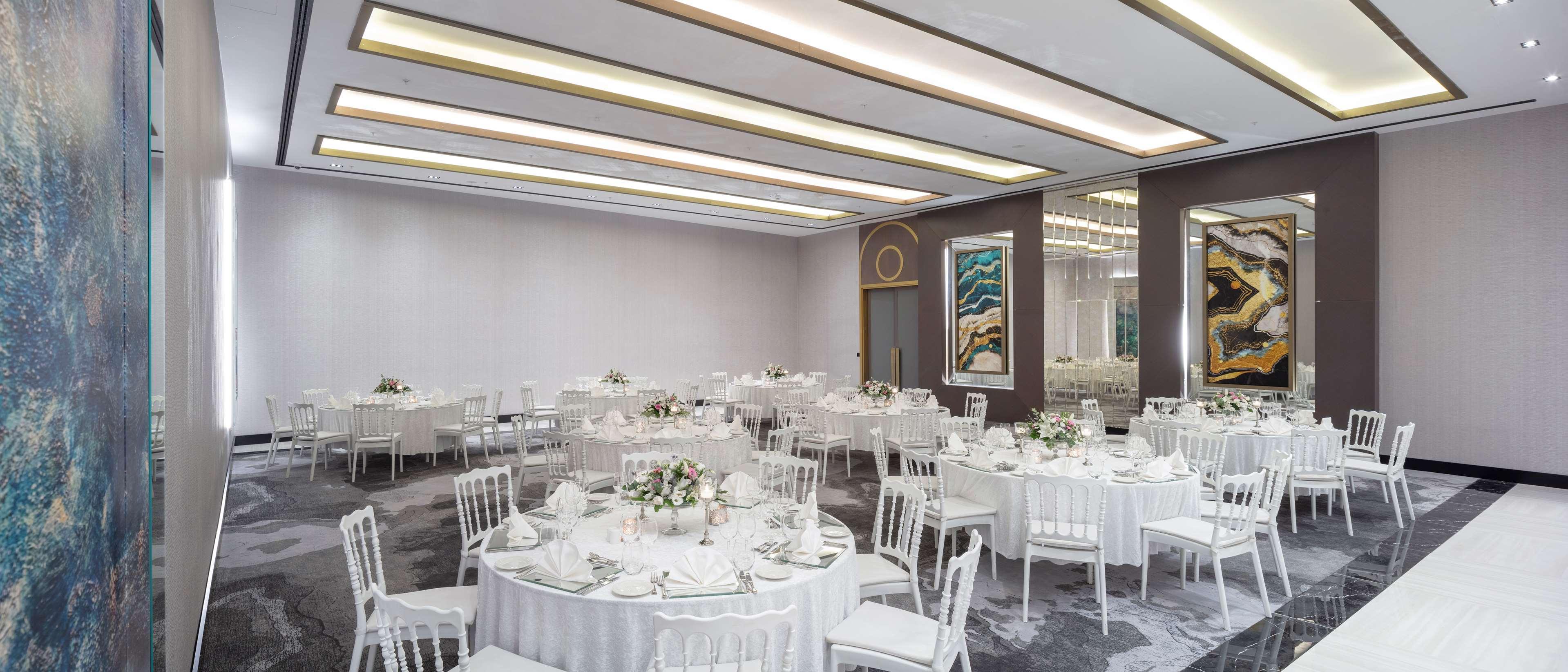 Radisson Aliaga Hotel 5*