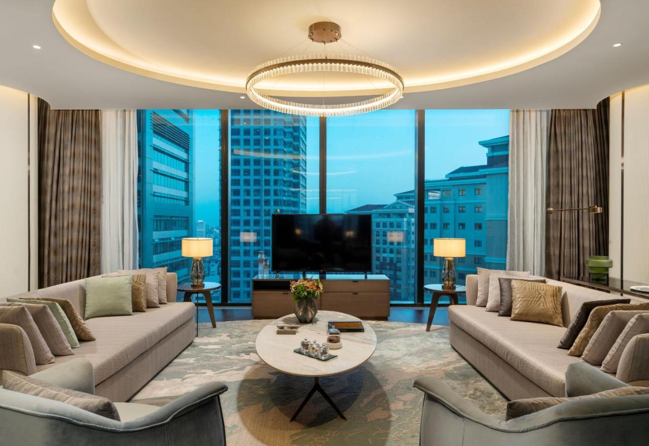 Address Hotel