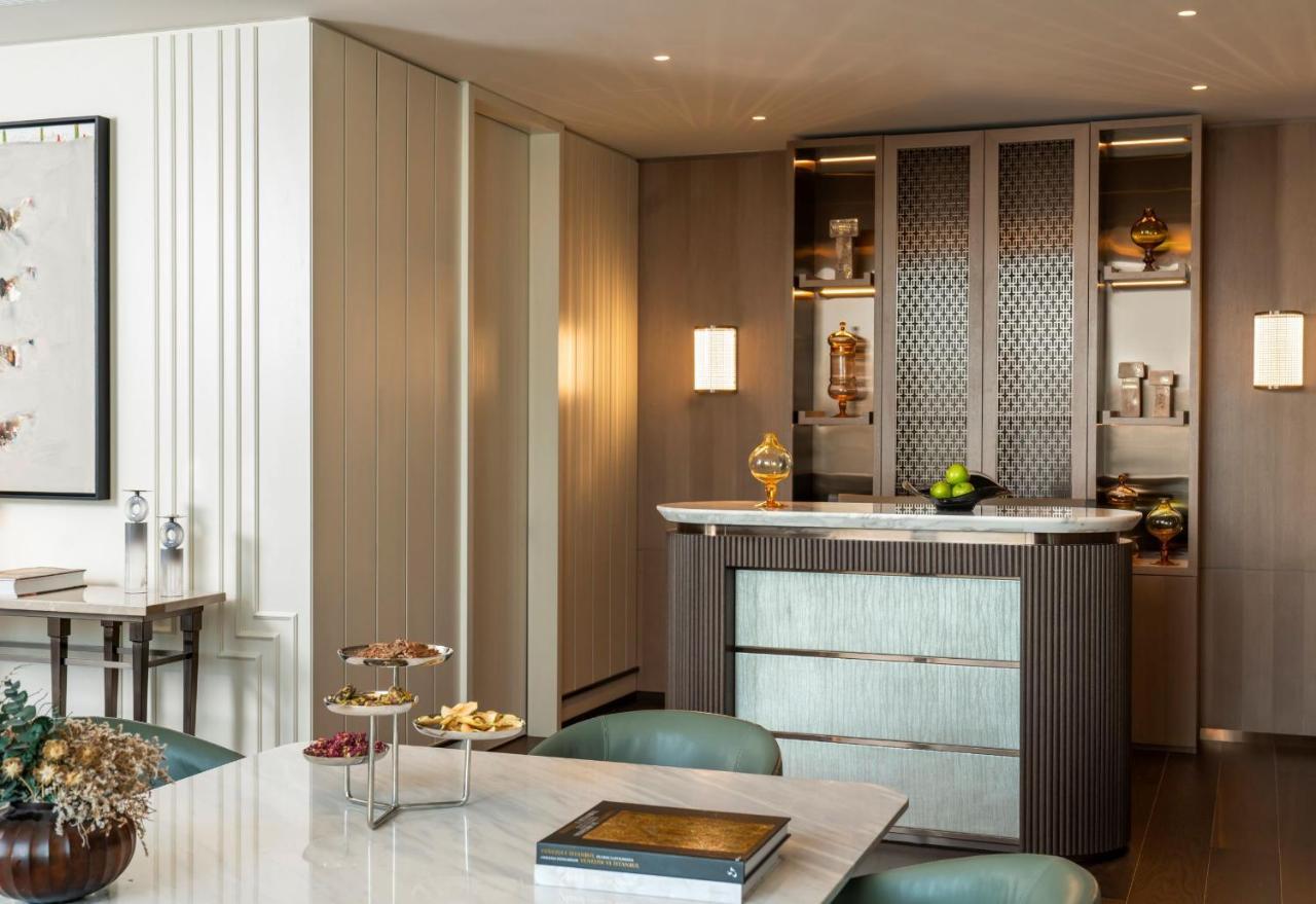 Address Hotel