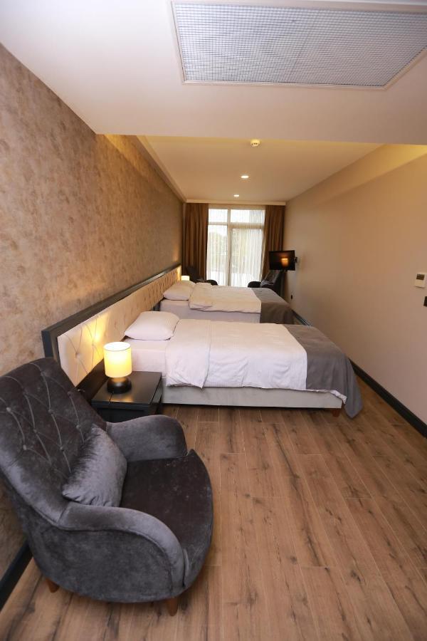 Pentahor Hotel