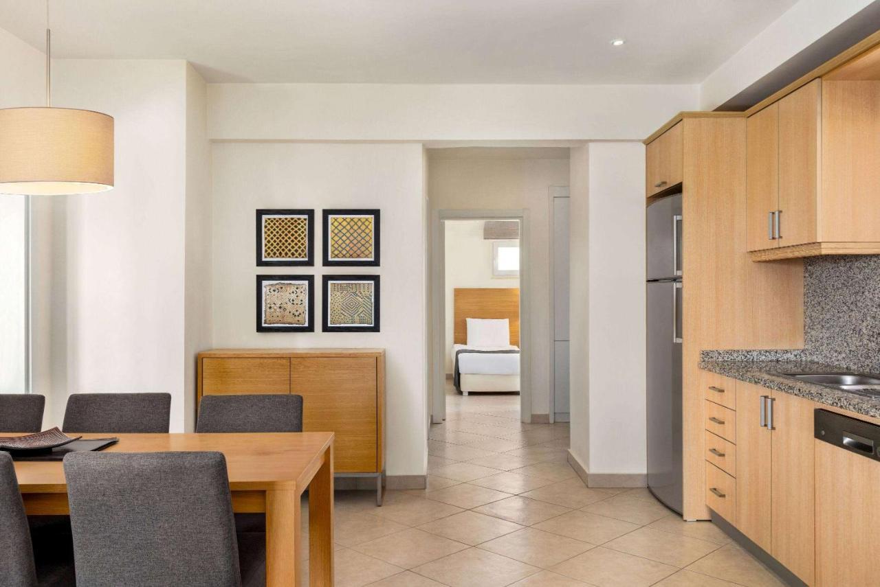 Wyndham Residences, Golf & *