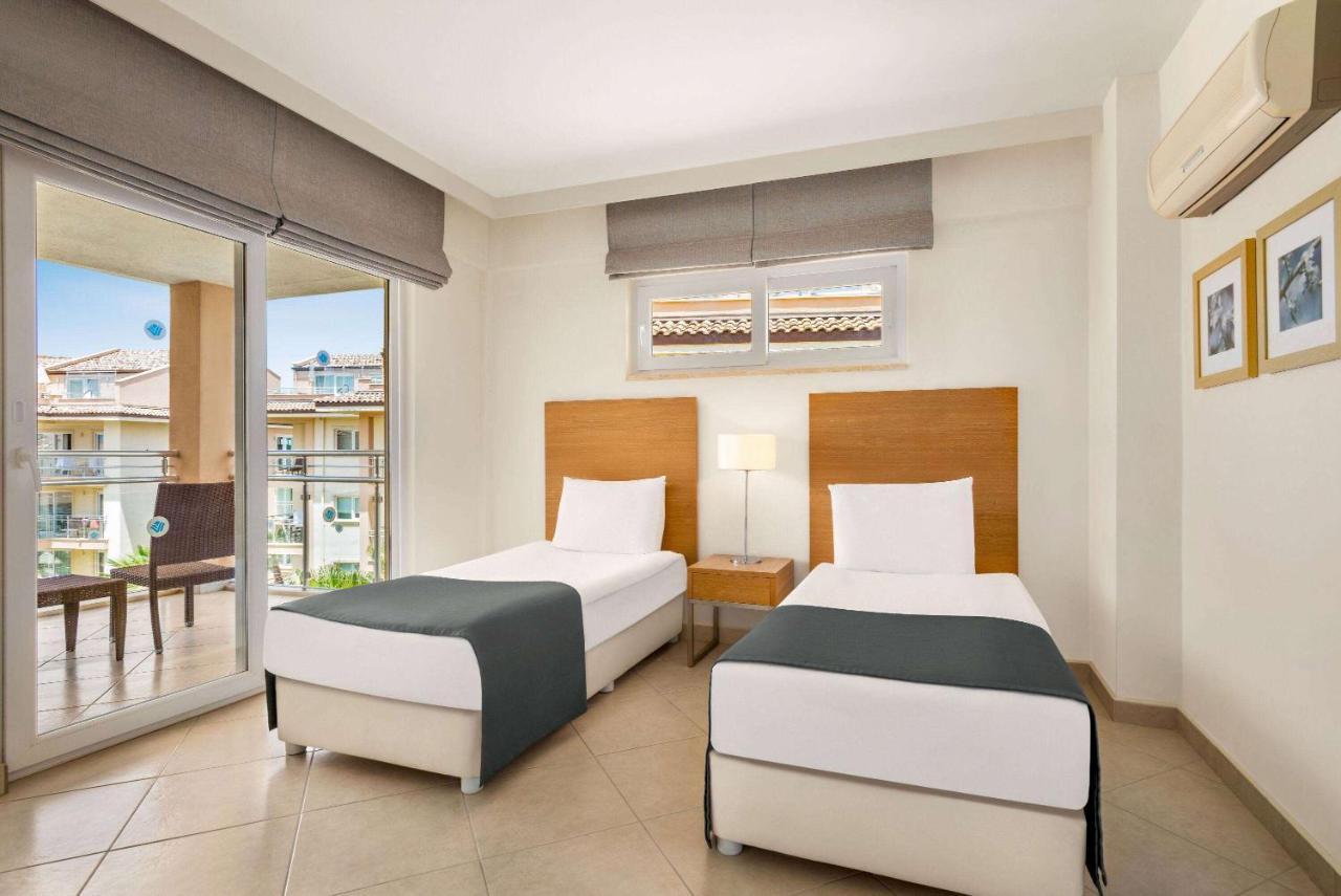 Wyndham Residences, Golf & *