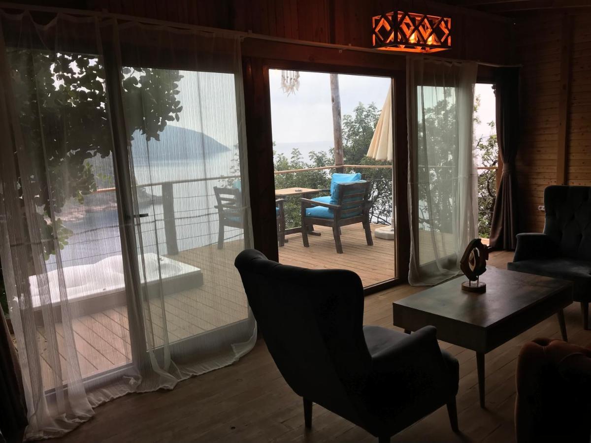 Kabak Uetopya Kamp * Faralya