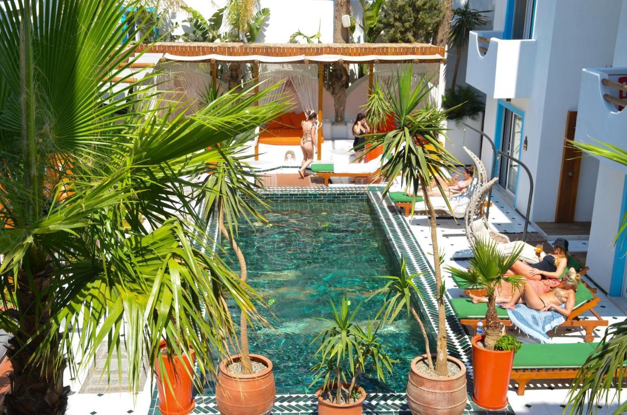 Casa De Nova Hotel *