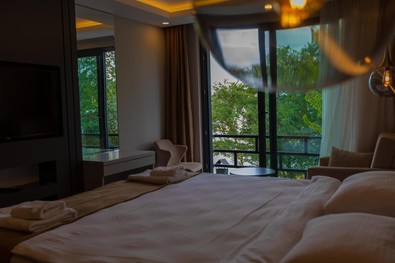 Santana Hotel