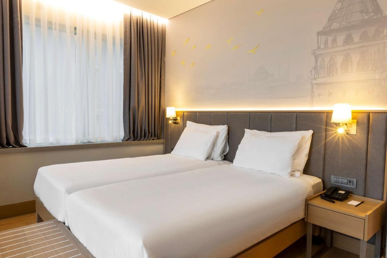 Hotel Radisson Harbiye 4*