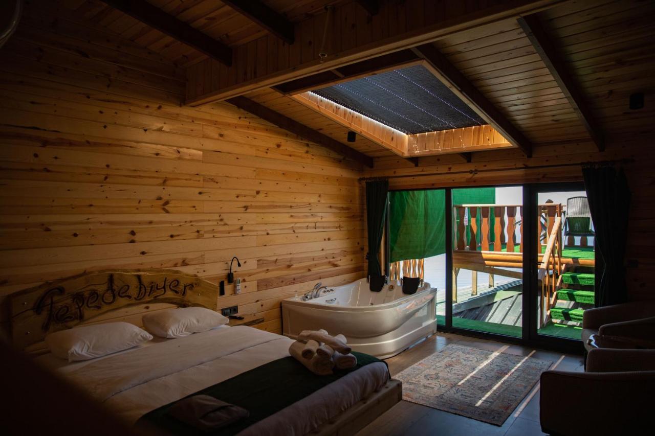 Bed & Breakfast Tepedebiyer Restoran & *