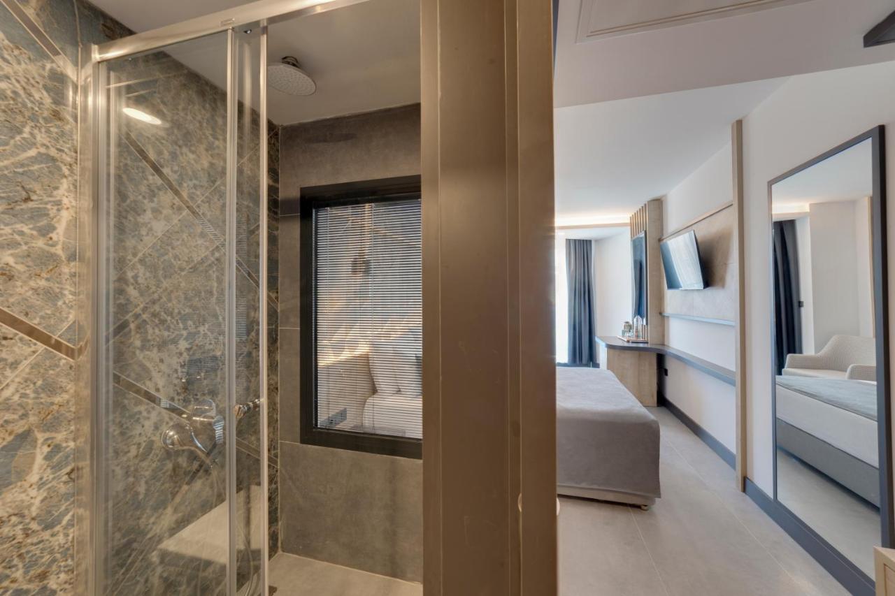 Hotel Signature Blue 5*