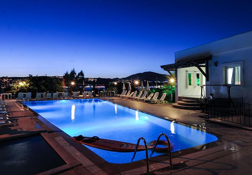Marina Hotel 3*