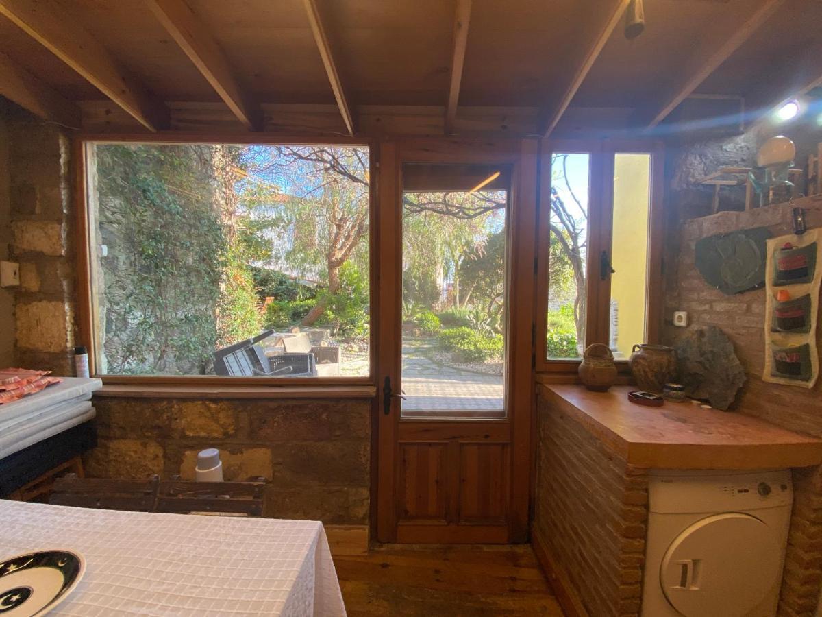 Stone House With Garden In Cunda/ayvalik Ayvalik