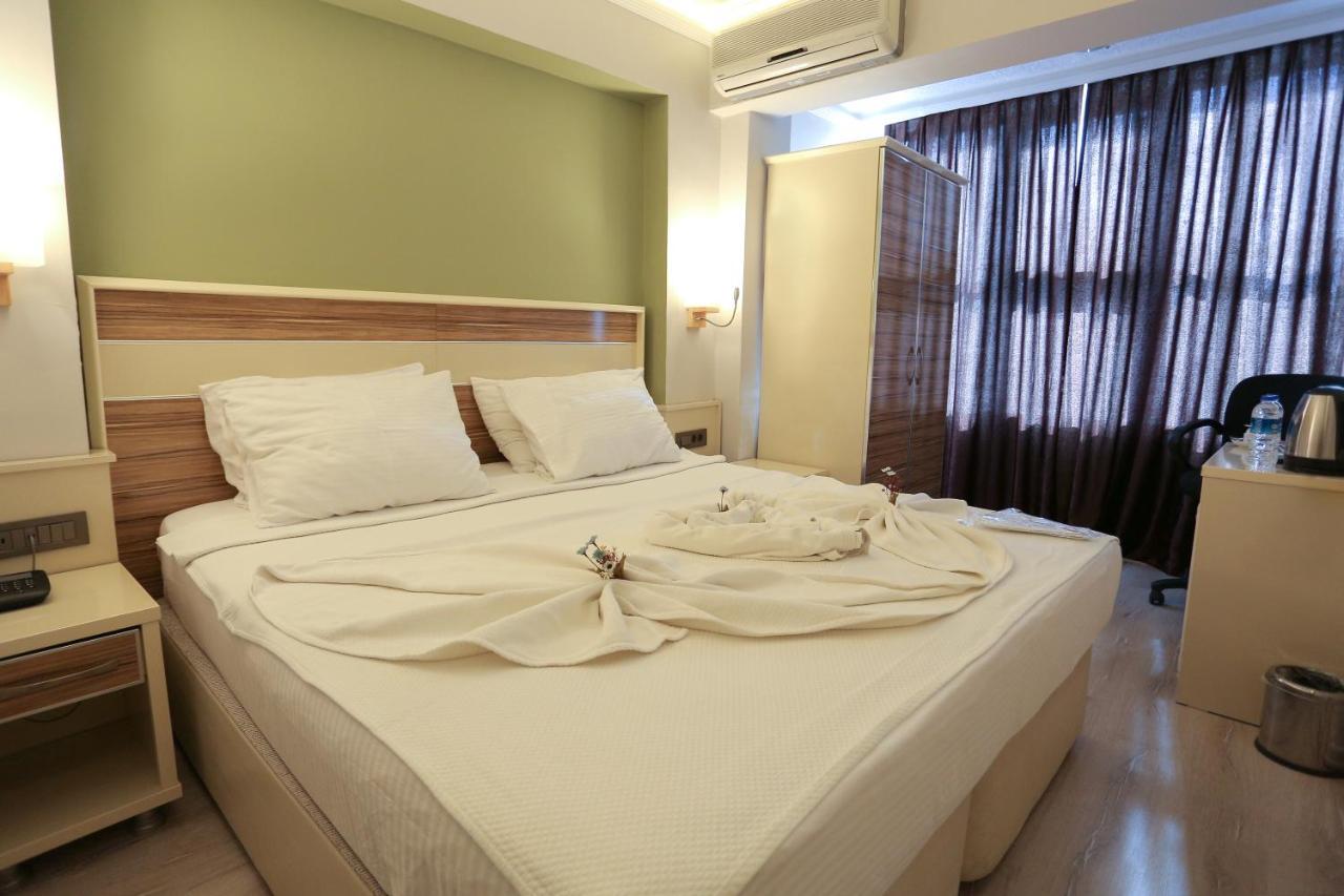 Smyrna Hotel