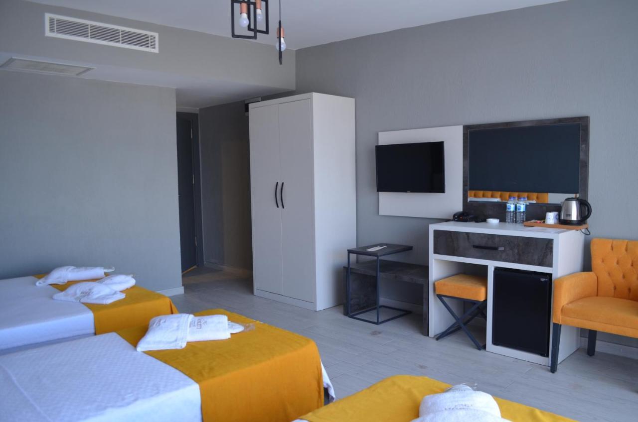 Hotel Lizbon *