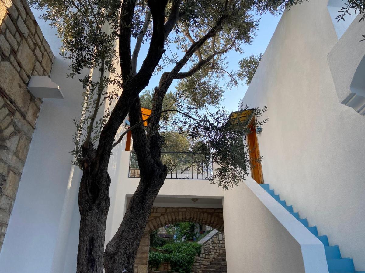 Hotel Omar & 3*