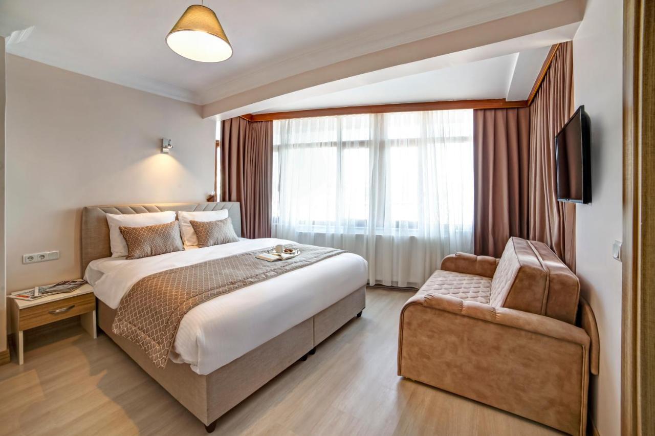 Seven Roses Apartment *