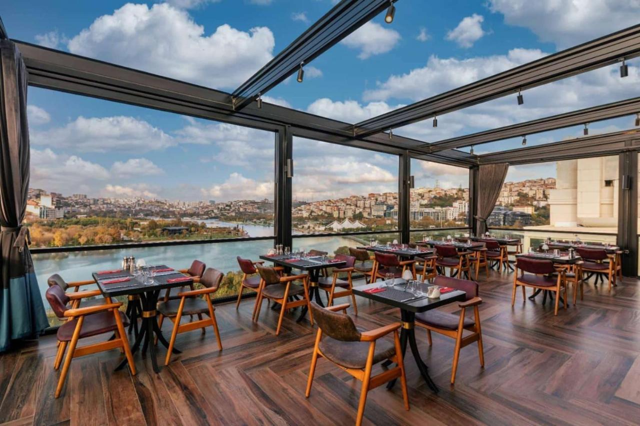 Ramada By Wyndham Istanbul Golden Horn Hotel 4*