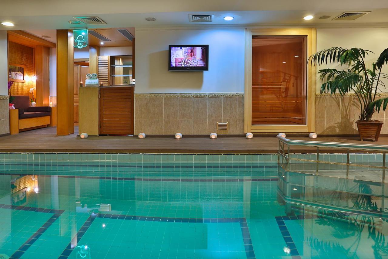 Grand Hilarium Hotel 4*
