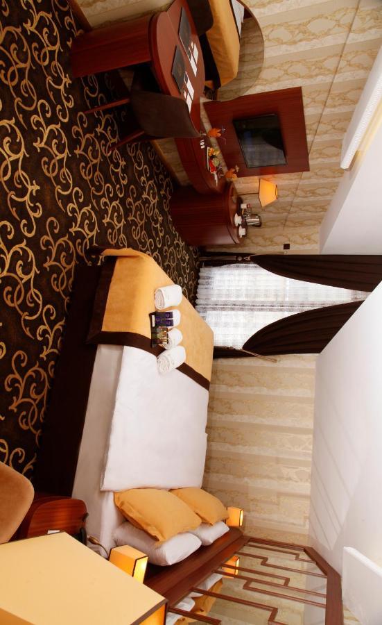 Hotel Grand Vuslat
