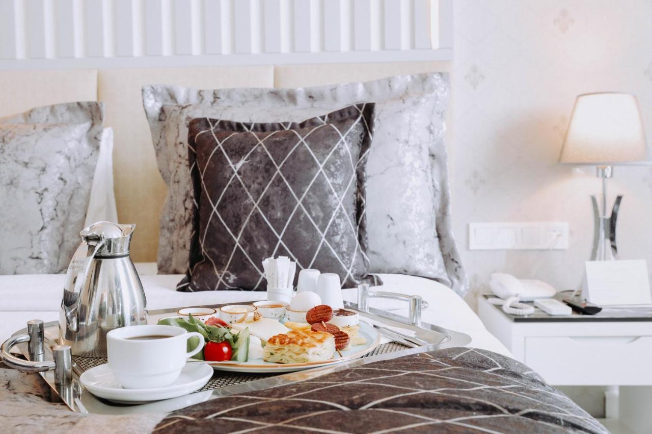 New Park Hotel 5*