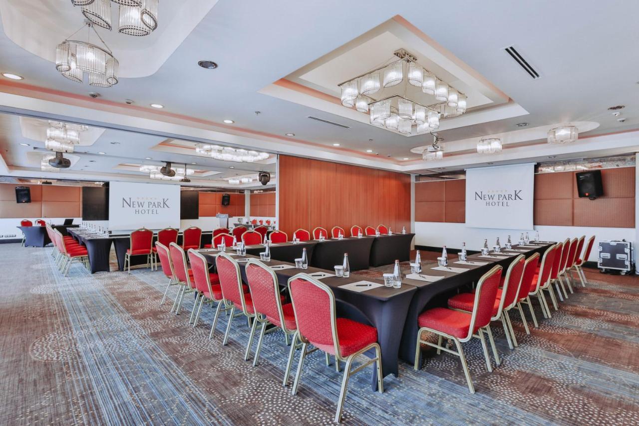 New Park Hotel 5*