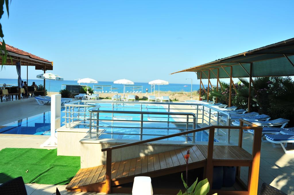 Onder Yildiz 3*