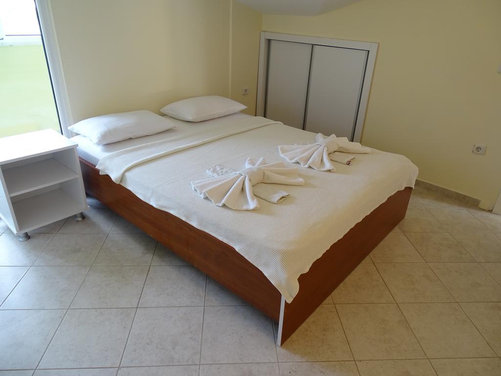 Mavikosk Aparthotel 4*